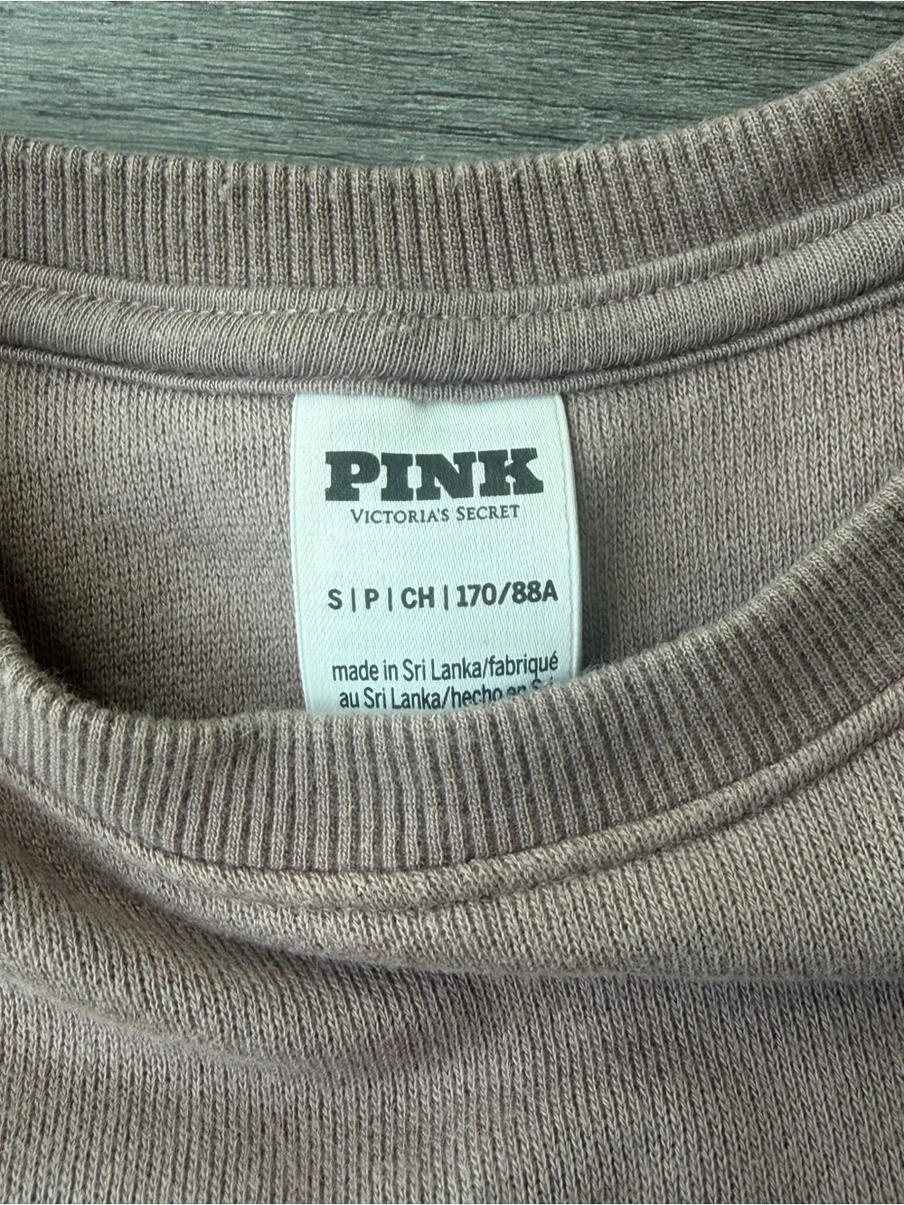 PINK Victoria's Secret Iced Coffee Brown Fleece Sweatshirt size small - Picture 7 of 7